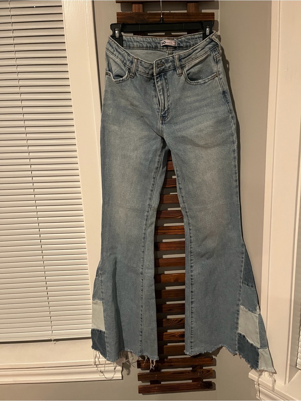 SO Super High-Rise Patchwork Flare Jeans – Women’s Size 7/28